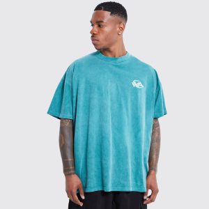Oversized Washed Worldwide Floral Graphic T-shirt